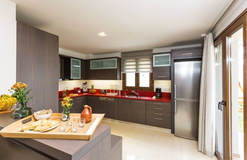 Rethymno Villa | Marina Villa, Pool, Playground & Close to Beach