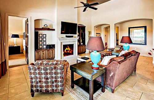 Lakeway Apartment | Marina Village Cove 421
