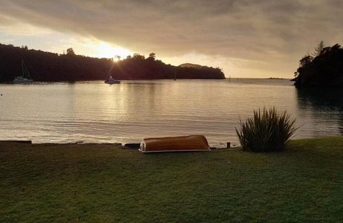 Tutukaka House | Marina Vista Cabin