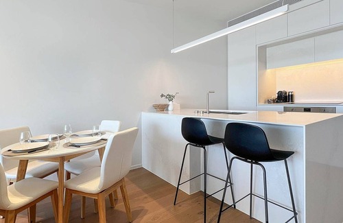 Shell Cove Apartment | Marina Vista - Waterfront Apartment