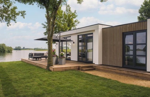 Maurik House | MarinaPark Bad Nederrijn by Interhome