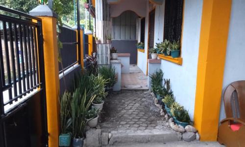 Gasan House | Marinduque Mendoza Residence