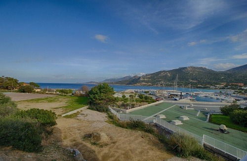 Marine de Saint Ambroggio Apartment | Marine di Sant'Ambroggio - Modern apartment with sea view - F2 A MARINA 6