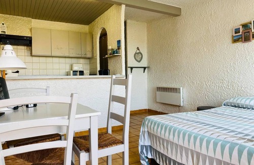 Marine de Saint Ambroggio Apartment | Marine di Sant'Ambroggio - Charming studio near the sea - 114 COCO