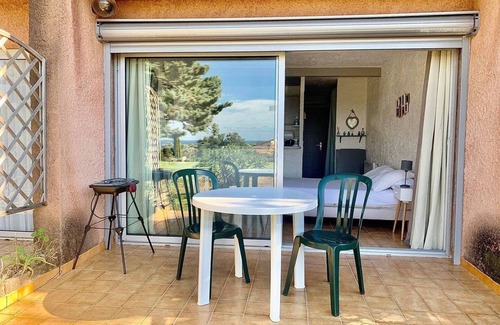 Marine de Saint Ambroggio Apartment | Marine di Sant'Ambroggio - Charming studio near the sea - 114 COCO