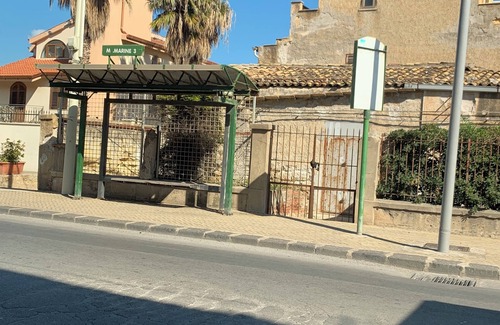 Palermo Apartment | Marine- Ginestre Vista Panoramica. Fronte Spiaggia a 5 min dal Centro di Palermo