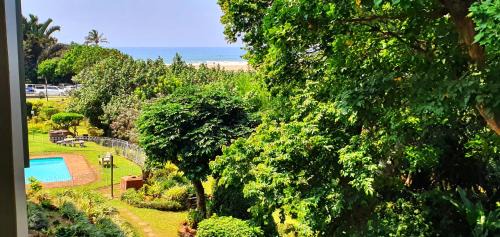 Ramsgate Beach Apartment | Marine Glen 6 - 6 Sleeper - Next to Ramsgate Famous Waffle House!