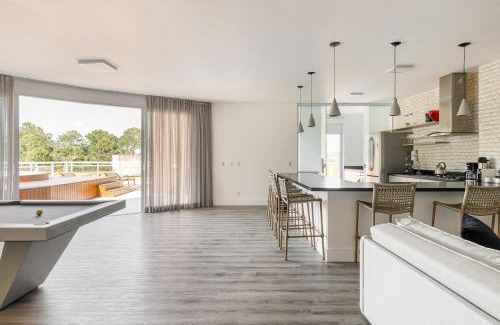 Ponta das Canas Apartment | Marine Home & Resort - Cobertura 4Q pé na areia