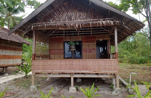 Pulau Fam House | marine homestay