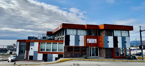Powell River Hotel | Marine Inn