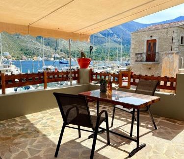 Pedi Apartment | Marine's apartments