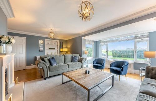 Worthing House | Marine Villa
