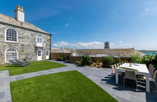 Treator House | Marine Villa