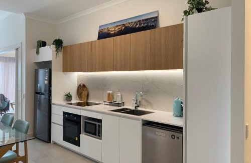 Mindarie Apartment | Mariner's Cove ~ Luxe Waterfront Apartment