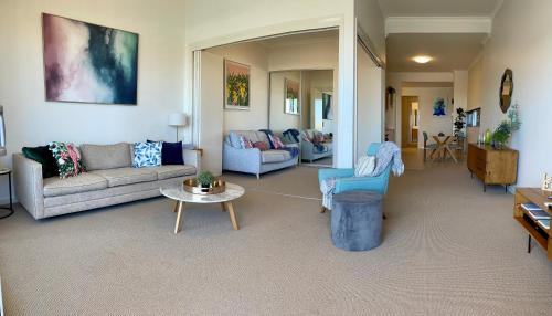 Mindarie Apartment | Mariner's Cove ~ Luxe Waterfront Apartment