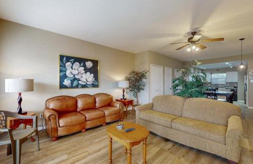 El Lago Apartment | Mariner Village 108