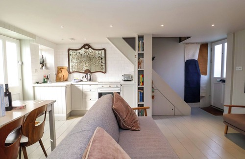 Aldeburgh Cottage | MARINERS COTTAGE, pet friendly, country holiday cottage in Aldeburgh