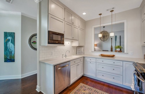Port Royal House | "Mariners Court" Close to USMC Boot Camp Grad!