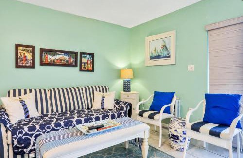New Smyrna Beach Hotel | Mariners Cove 302