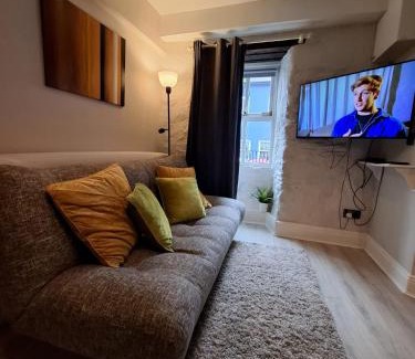 Innishannon Apartment | Mariners Rest One Bedroom Apartment in Innishannon Village