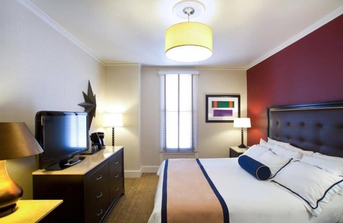 Union Square Hotel | Marines Memorial Club & Hotel