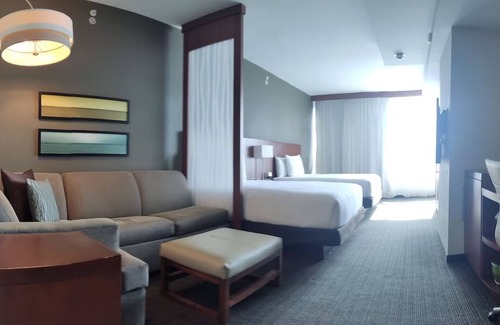 Obarrio Hotel | Marinn Place | 2 Deluxe Double | Family-Friendly with Sofa Bed & Workspace