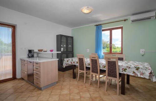 Bratulici House | Mario 1 by Interhome