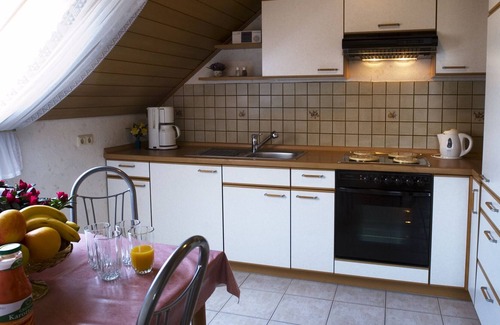 Ebensfeld Apartment | Marion Apartment