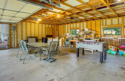 Marion House | Marion Retreat with Patio, Grills and Fire Pit