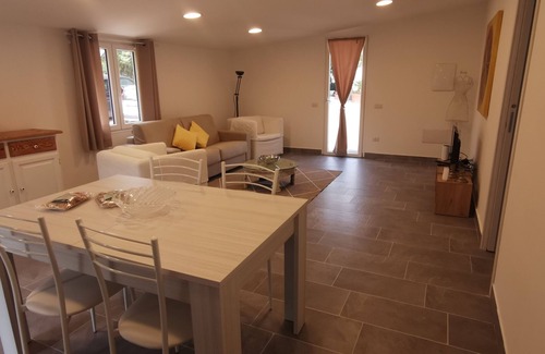 Olbia House | MARIPOSA HOUSE PORTO ROTONDO