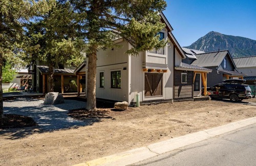 Crested Butte House | Mariposa-Valerian Bundle at Academy Place