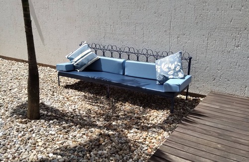 Mariscal House | Mariscal neighborhood apartment, 300 meters from Canto Grande beach.