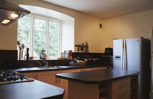 Clearbrook Cottage | MARISTOW BARTON, pet friendly, luxury holiday cottage in Milton Combe