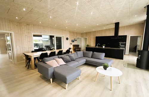 Bjerregard Strand House | "Marius" - 400m from the sea by Interhome