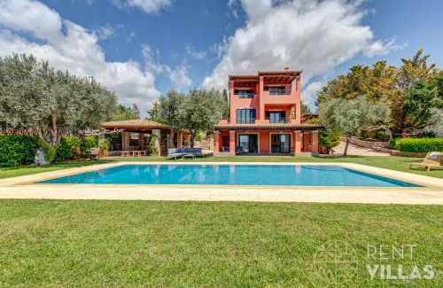 Kilada Villa | Mariza Luxury Villa With Pool by goutos properties