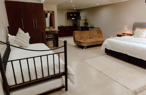 Rustenburg House | Marjaniek Wedding Venue & Guest House