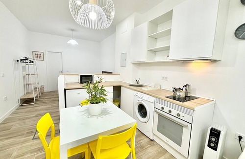 Entrevias Apartment | Marjoram Apartment