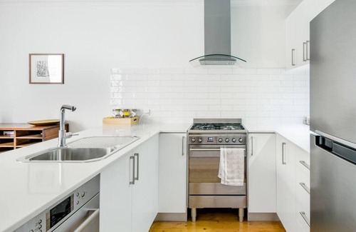 Bendigo Cottage | Mark and Kates Place · Children and Pets Welcome.