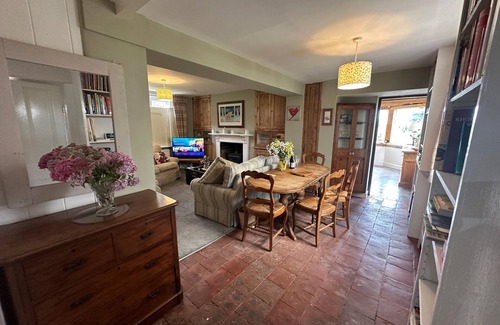 Staplefield Cottage | Market Garden Cottage