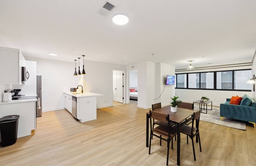 Downtown Wilmington Apartment | Market view Residence 603 I 1 Bedroom 1.5 Bathroom