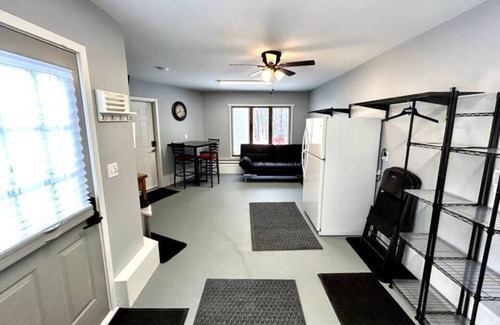 Merriweather House | MarkO's CabinnnRight on M28 outside of Bergland