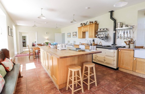 Newton Stewart House | MARL HOUSE, pet friendly, luxury holiday cottage in Whithorn