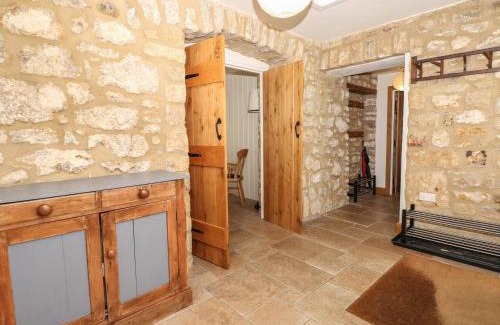 Bridport House | Marles Farmhouse