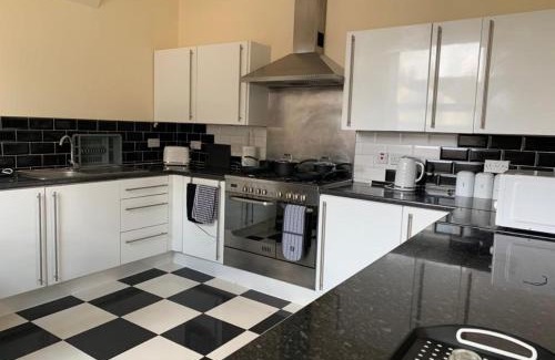 Wallasey House | Marley Mansions Clarendon 65