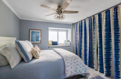 Discovery Bay House | Marlin Cove Pet Friendly Waterfront Retreat