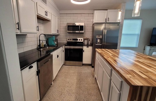 Vero Beach South House | Marlin House- Close to the beach, Cleveland Clinic, Downtown