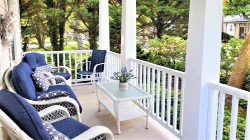 Village Green House | Marlin House