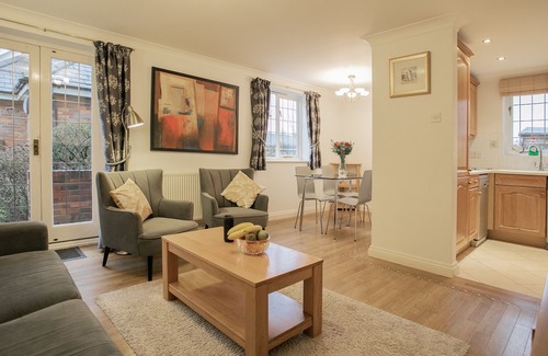 Marlow Apartment | Marlow Apartments No3 -2 bedroom Apartment