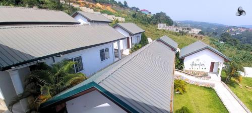 Aburi Ski Chalet | Marluther Freedom Valley