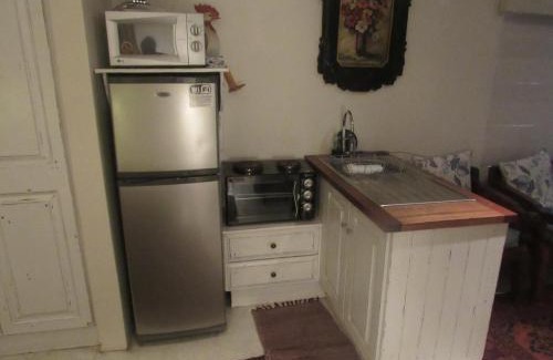 Paternoster Ski Chalet | Marlyn and Dolfyn Self Catering